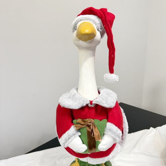 Porch Goose Christmas Outfits Bundle - 7 Santa Candy Cane Snowman Tree - Picture 7 of 12